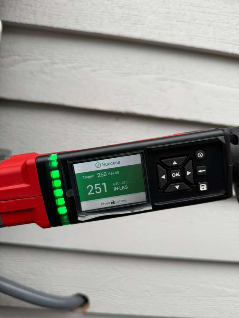 Torque wrench reading during lug torquing on a battery backup install in Redmond, WA